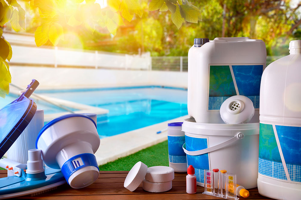 Cómo ahorrar en el mantenimiento de tu piscina 2.jpg