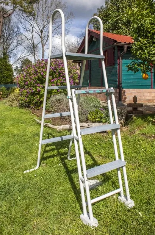 secaleras de seguridad para piscinas desmontables